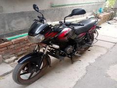BAJAJ DISCOVER 150